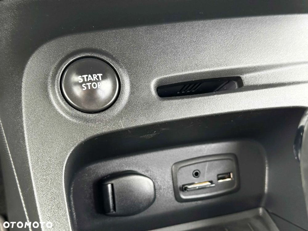 Renault Captur 1.2 TCe Intens EDC - 28