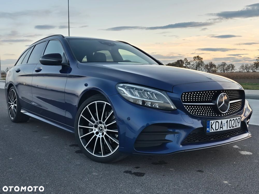 Mercedes-Benz Klasa C 220 d 4Matic T 9G-TRONIC AMG Line - 15