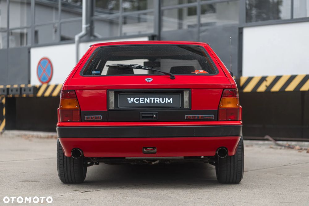 Lancia Delta - 10