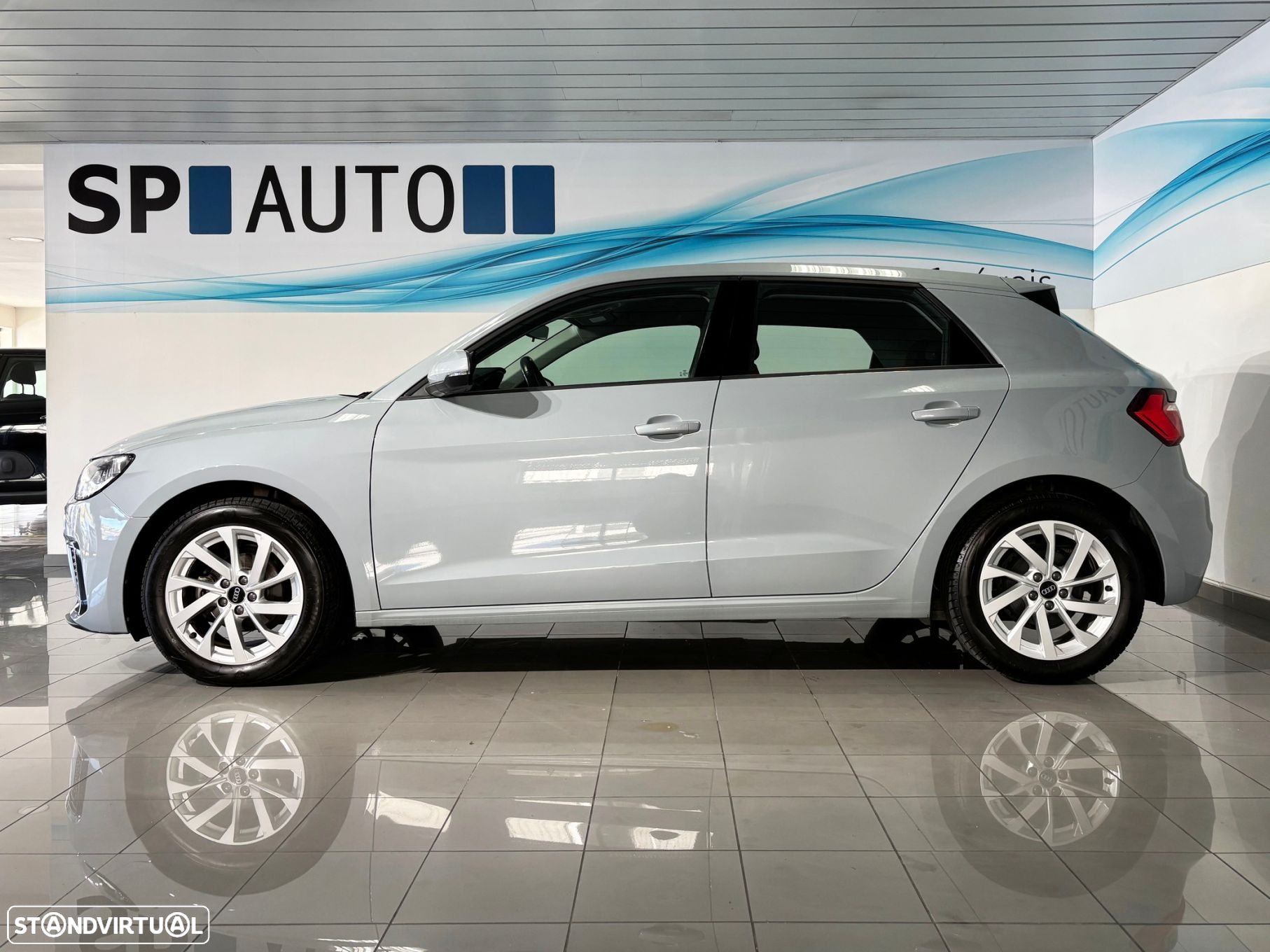 Audi A1 Sportback 25 TFSI Advanced - 4