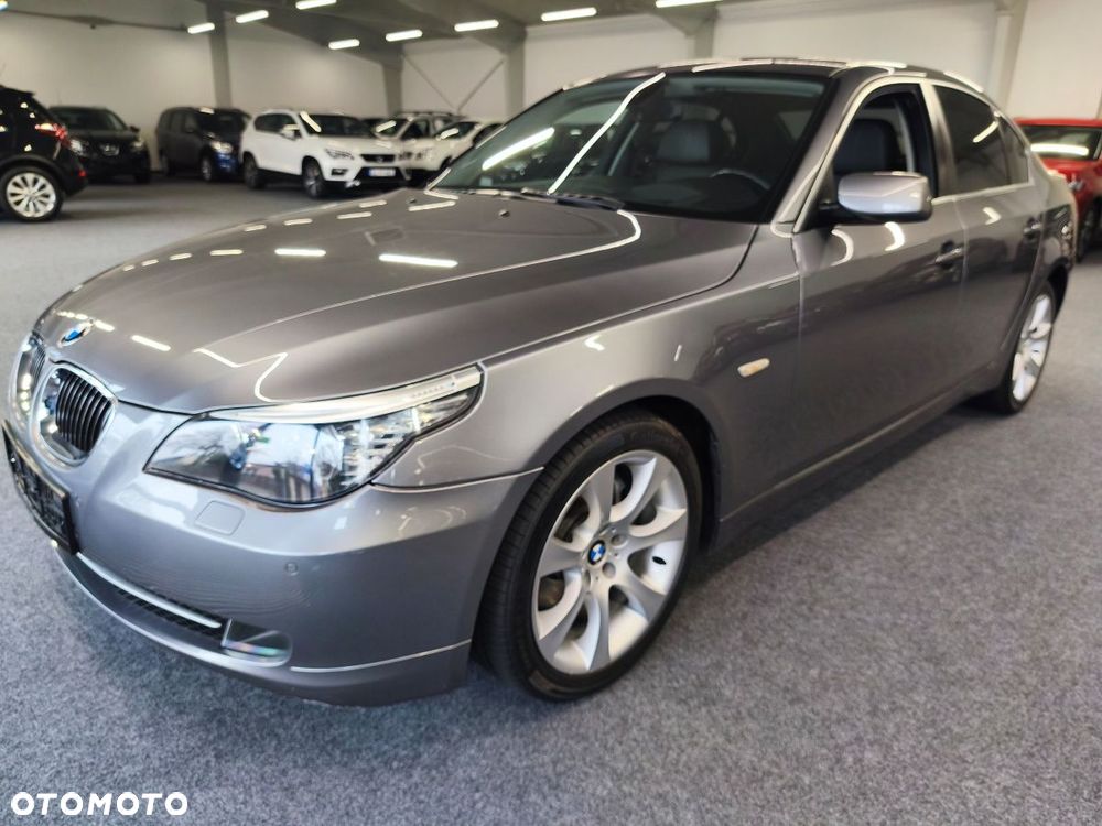 BMW Seria 5 525i Edition Exclusive - 2