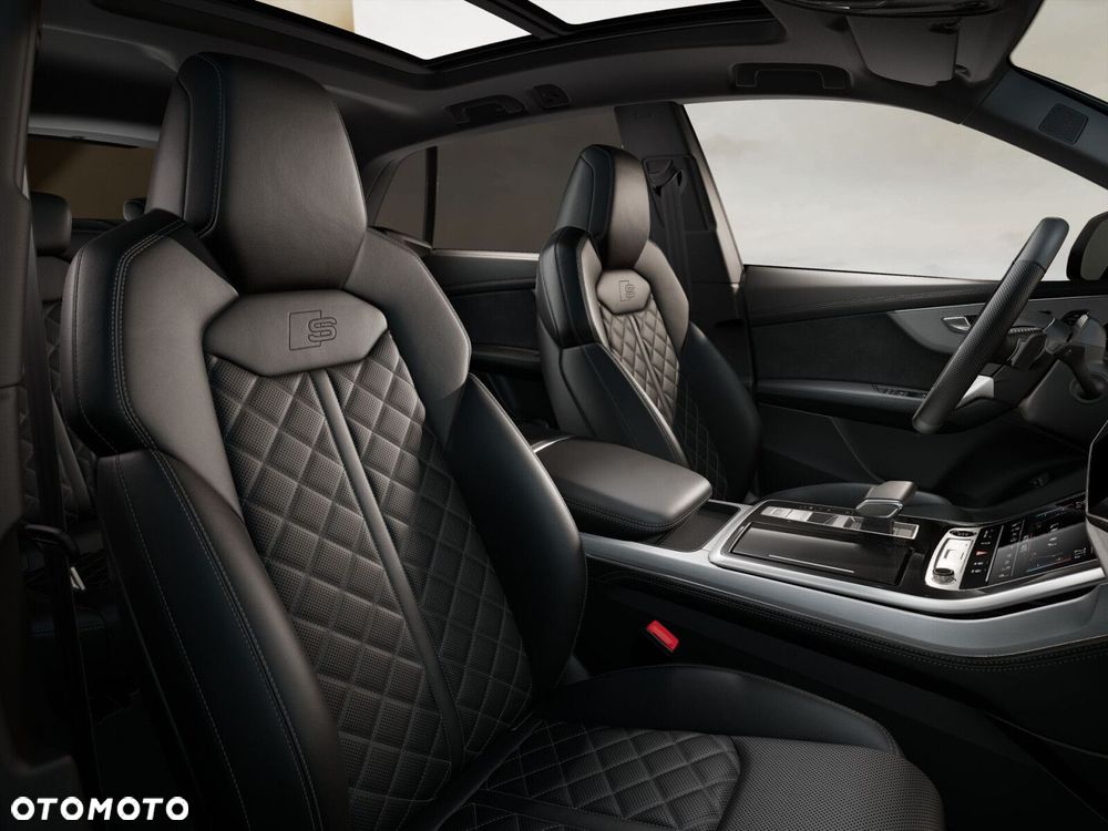 Audi Q8 - 7