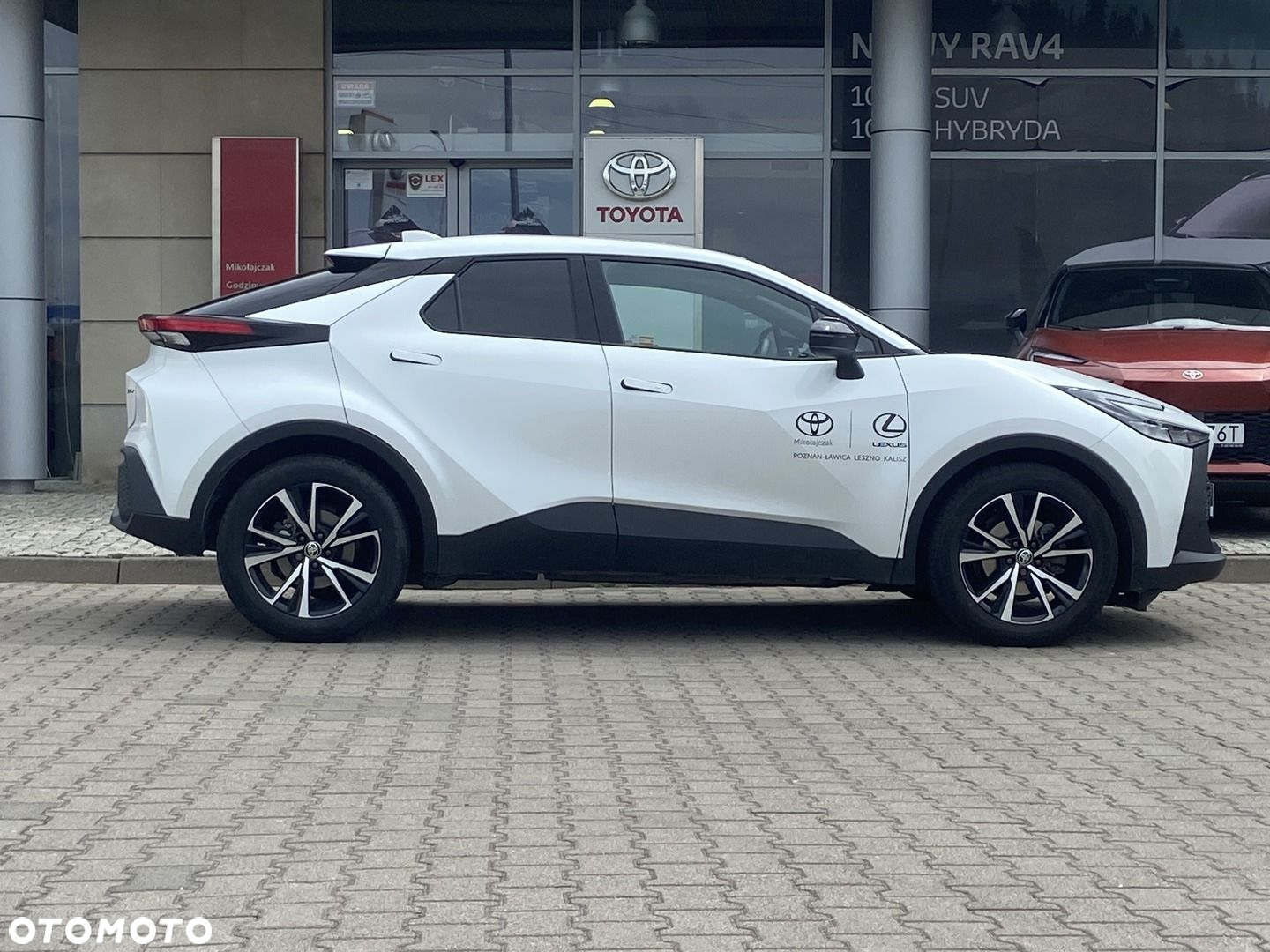 Toyota C-HR - 3