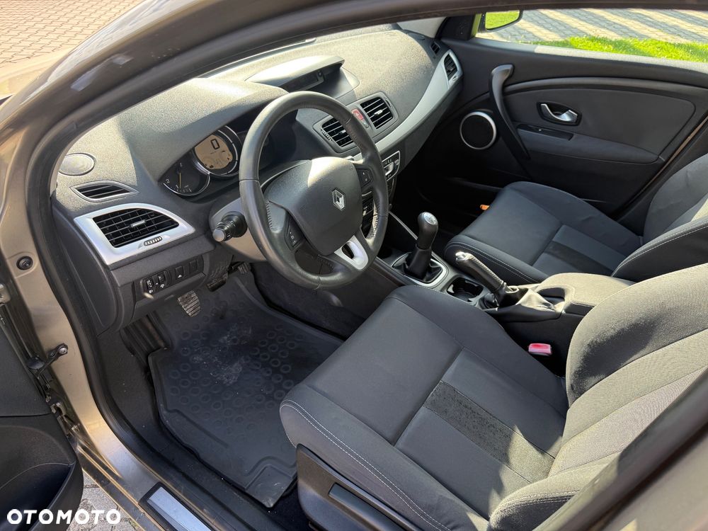 Renault Megane dCi 90 FAP Expression - 9