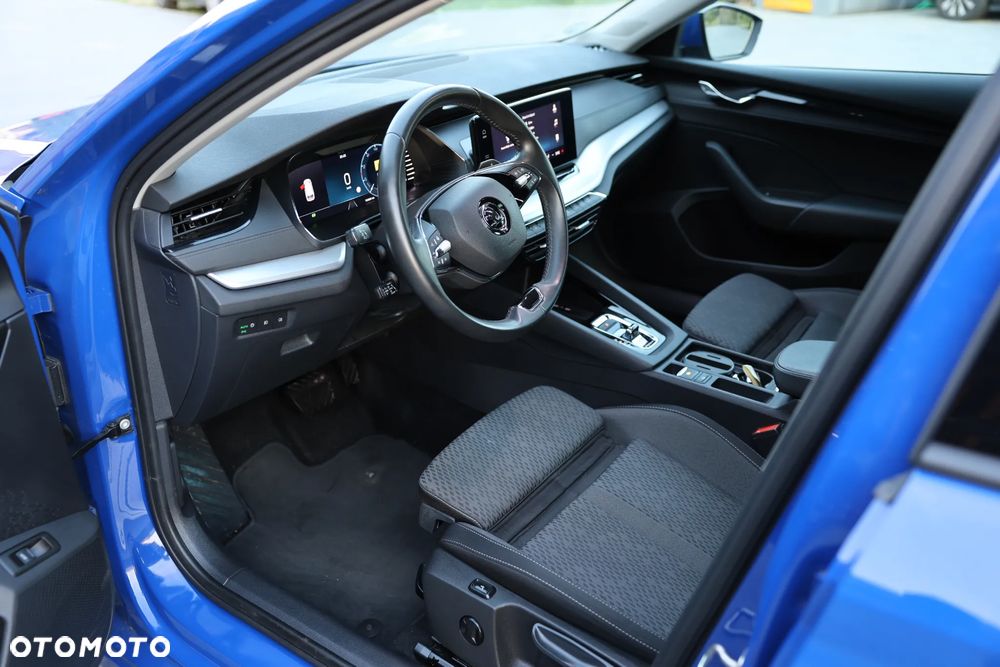 Skoda Octavia 2.0 TDI DSG Ambition - 15