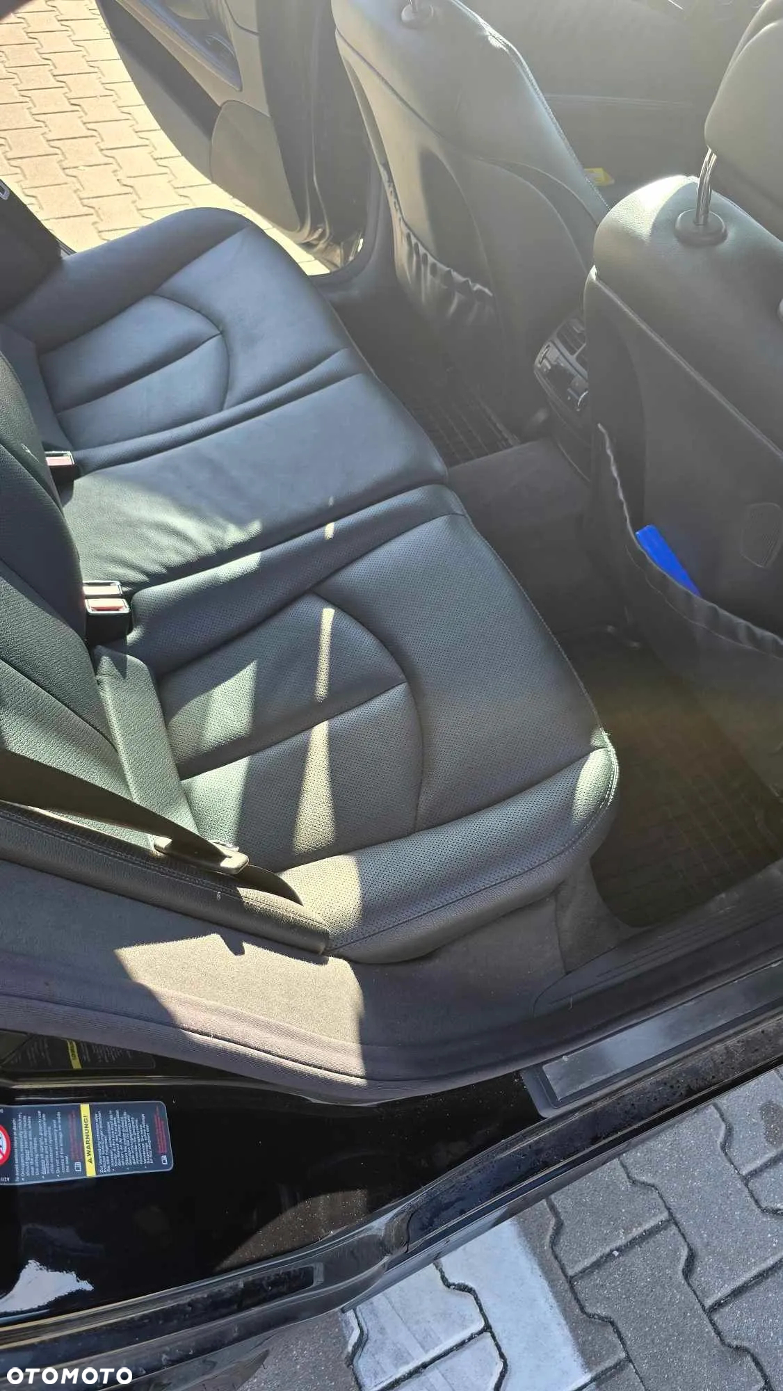 Mercedes-Benz Klasa E 500 4-Matic Avantgarde - 31