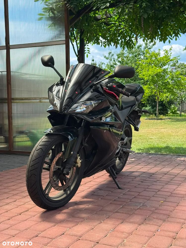 Yamaha YZF - 5