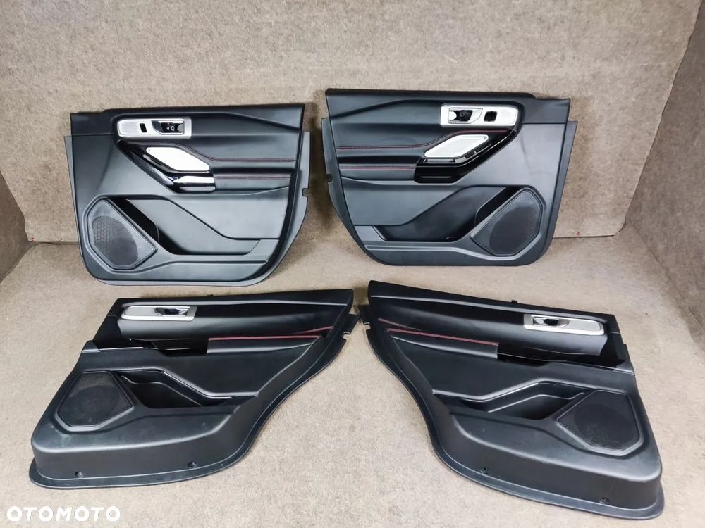 FORD EXPLORER od 2020r Fotele Kanapy Boczki 7 osób - 8