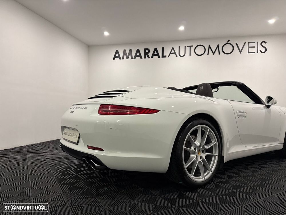 Porsche 911 (991) Carrera 2 - 23