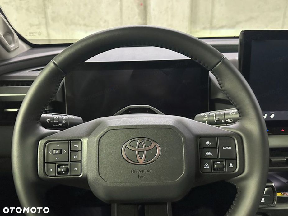 Toyota RAV4 - 8