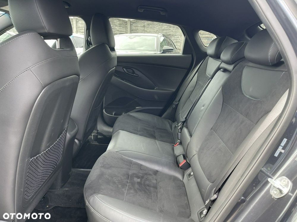 Hyundai i30 N Fastback 2.0 T-GDI Performance DCT - 12