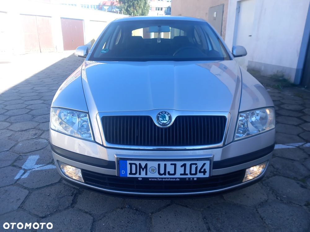 Skoda Octavia 2006 photo 3