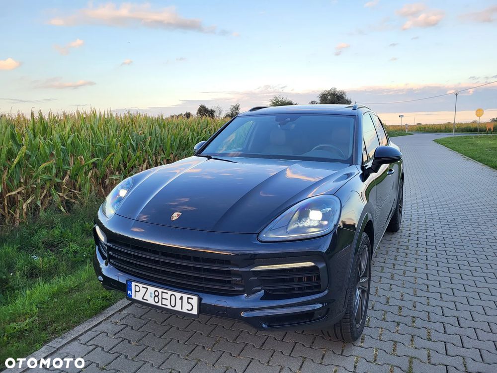 Porsche Cayenne Standard - 3