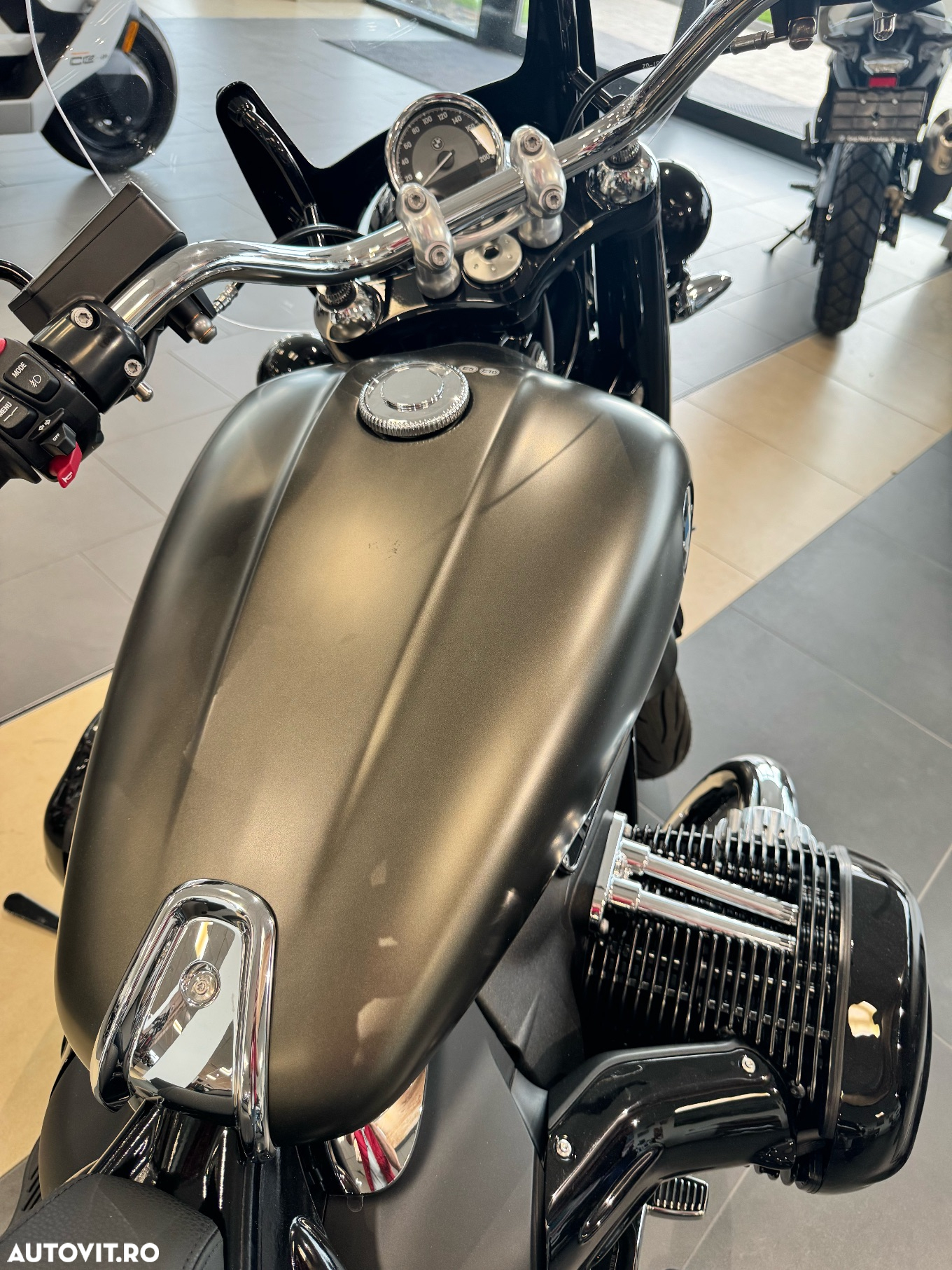 BMW R 18 100th Anniversary - 5