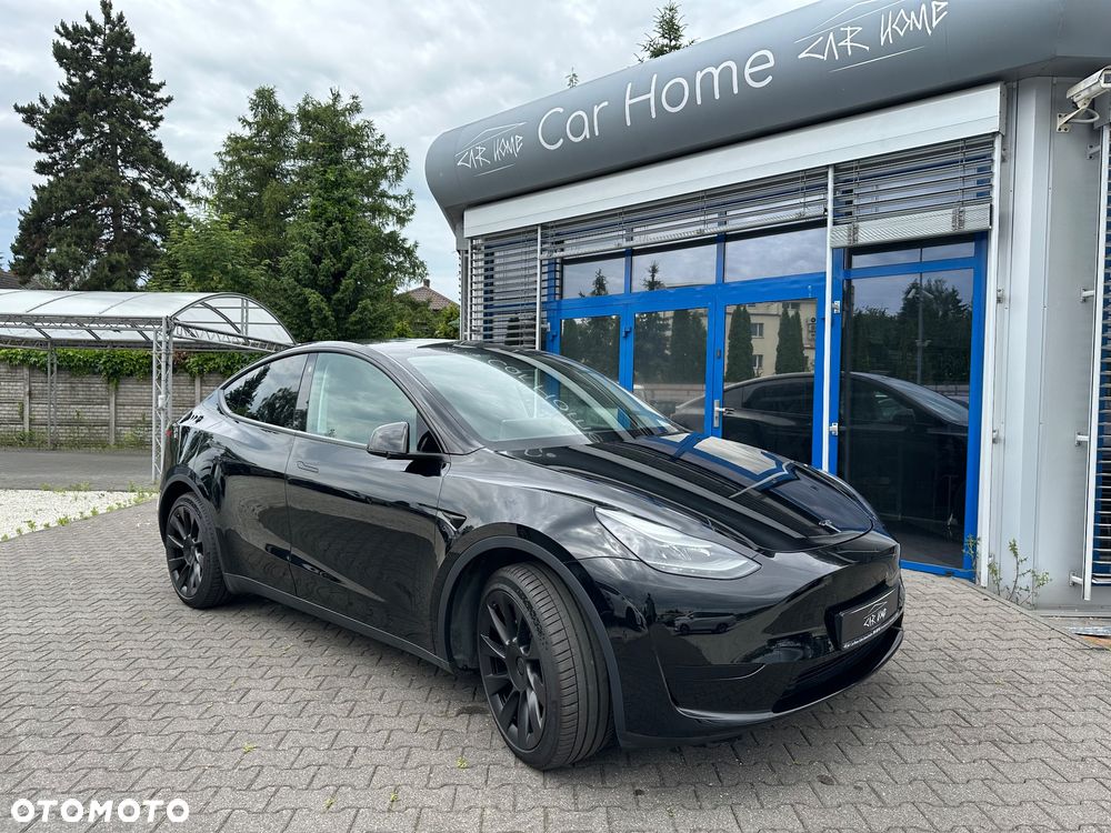 Tesla Model Y RWD - 2
