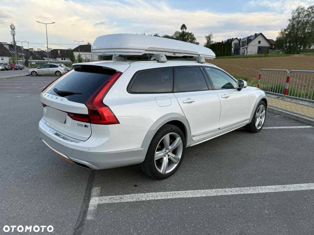 Volvo V90 Cross Country - 7