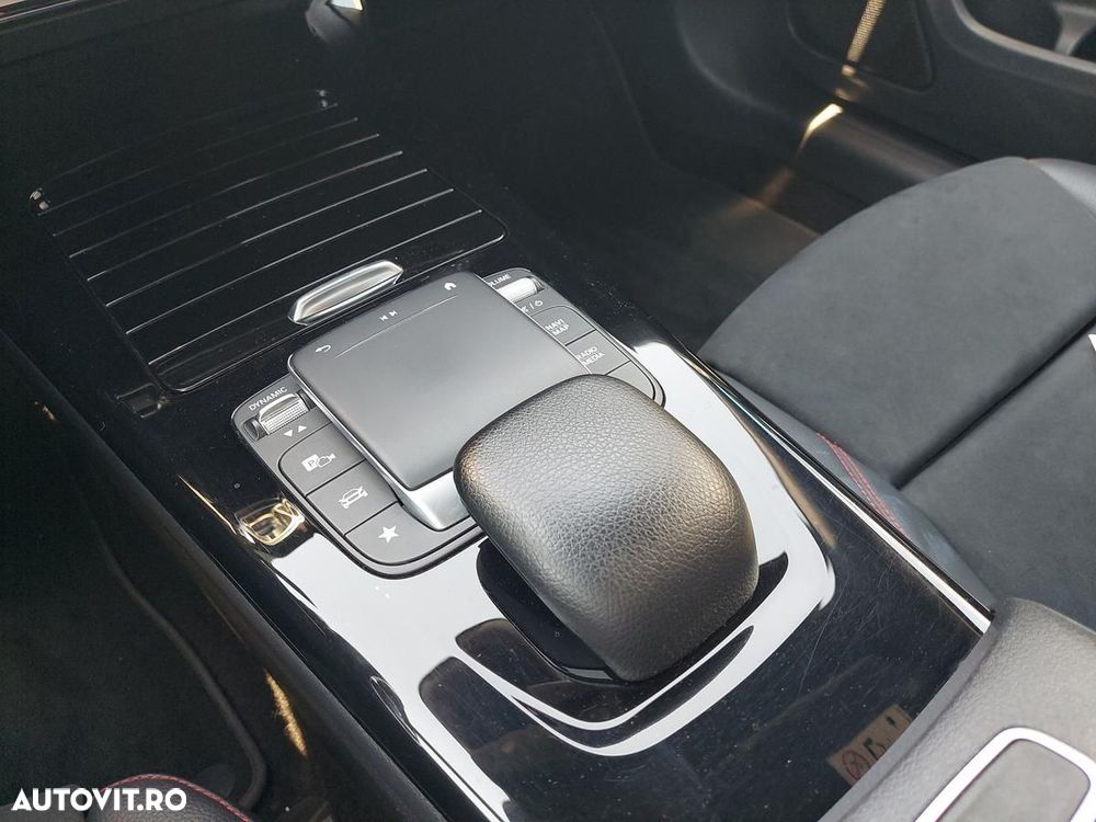 Mercedes-Benz A 250 e 8G-DCT Advanced AMG Line - 22