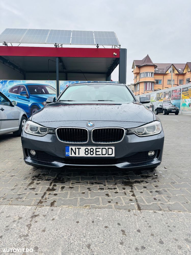 BMW Seria 3 320d - 5