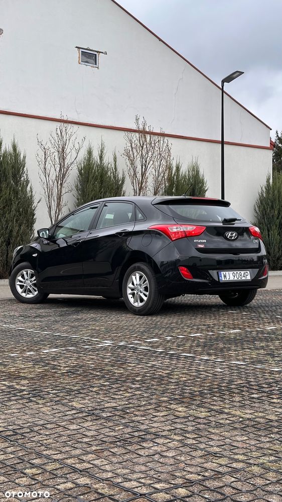 Hyundai i30 1.4 Comfort - 12