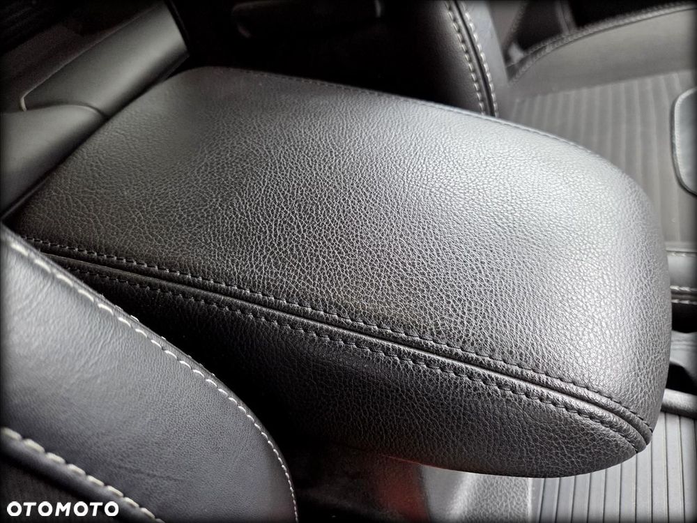 Ford Focus 2.0 TDCi Titanium ASS PowerShift - 23