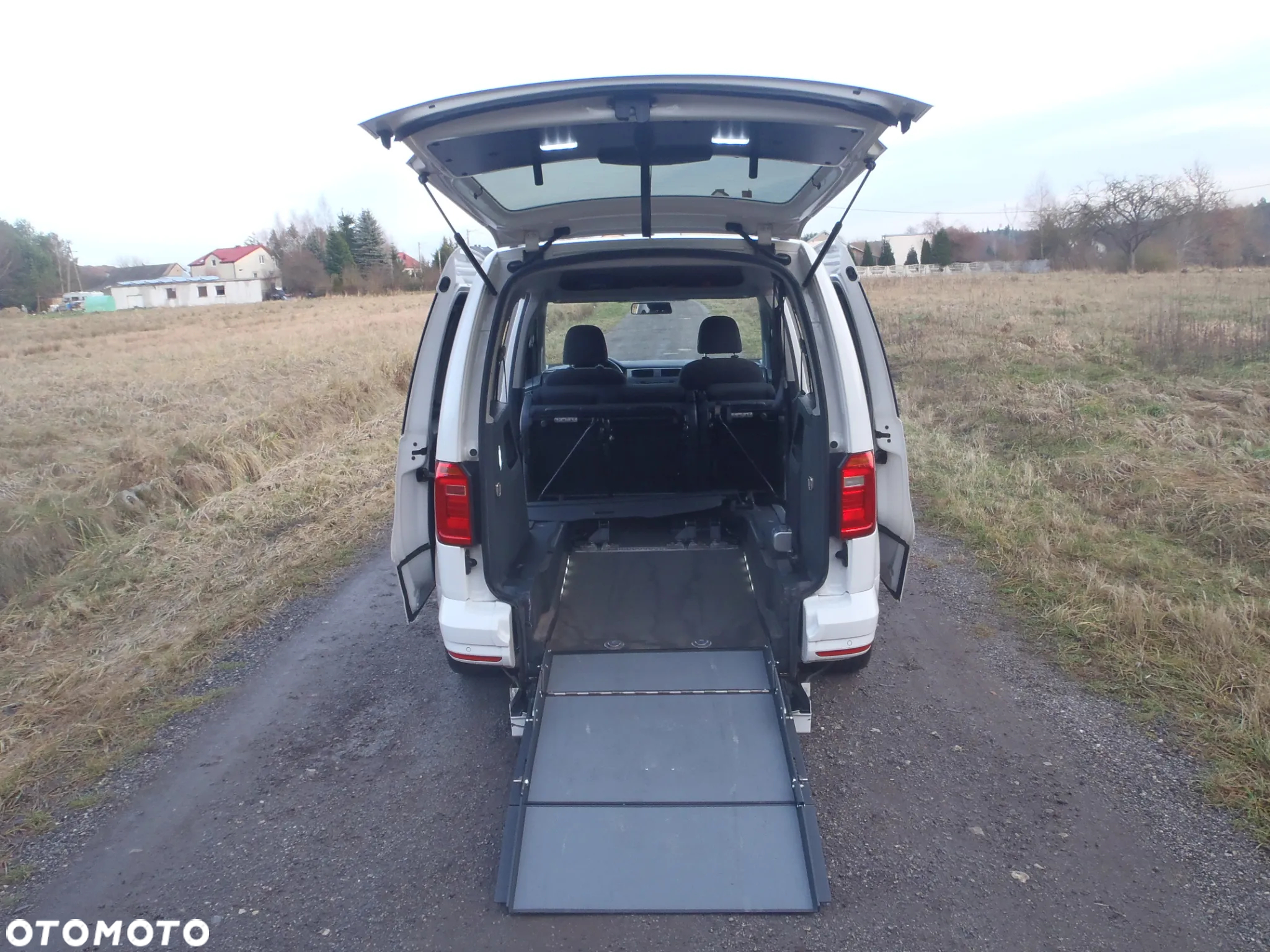 Volkswagen Caddy 2.0 TDI (7-Si.) DSG Maxi Trendline - 24