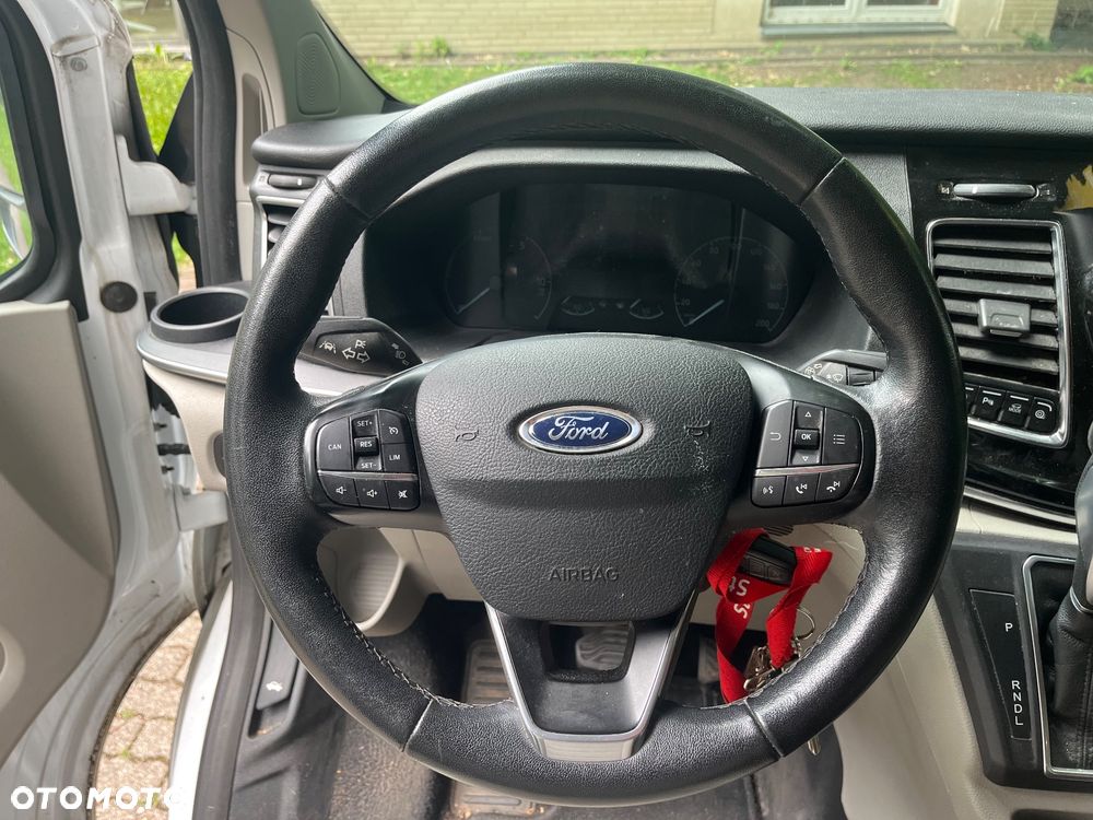 Ford Tourneo Custom 1.0 PHEV L1 Titanium - 10