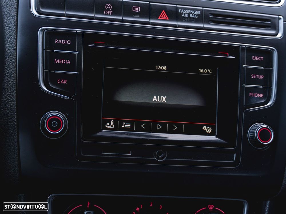 VW Polo 1.4 TDi BlueMotion - 25