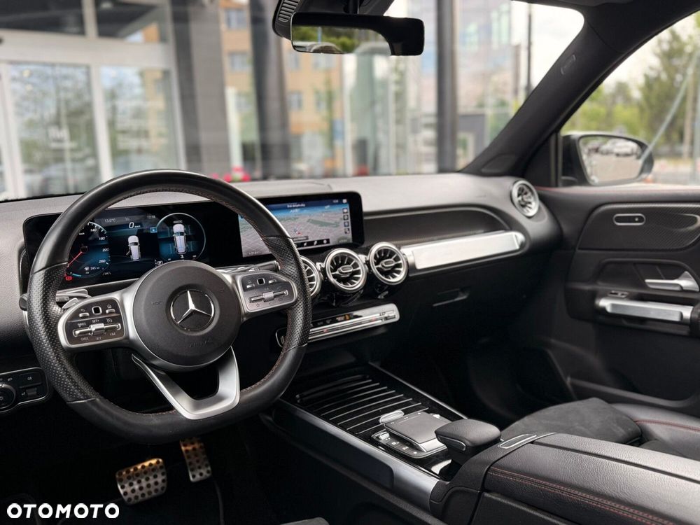 Mercedes-Benz GLB 220 d 4-Matic AMG Line 8G-DCT - 11