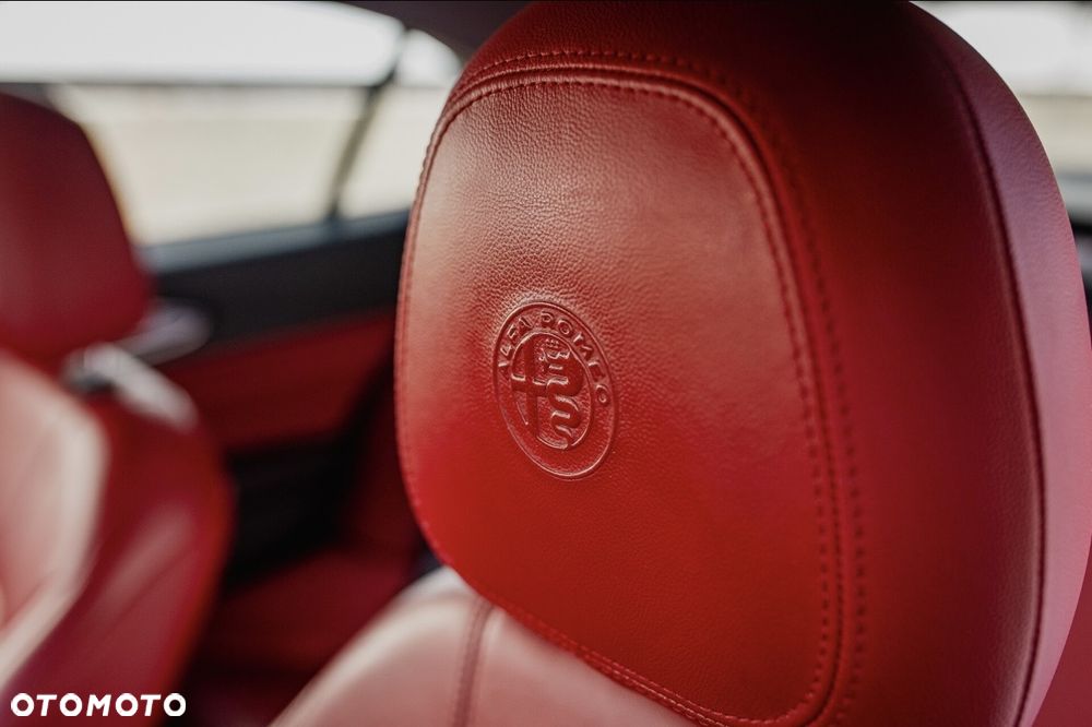 Alfa Romeo Giulia - 23