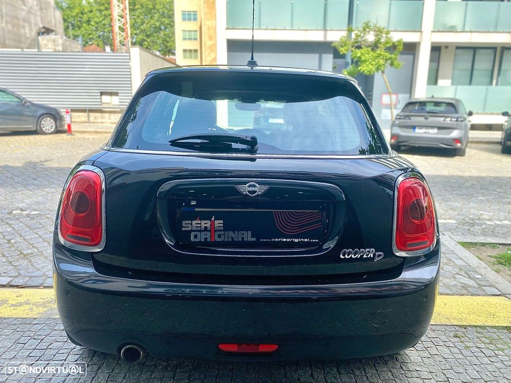 MINI 5 Portas Cooper D - 7