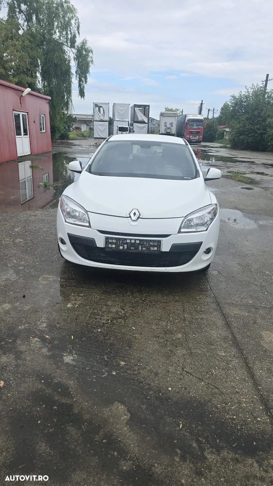 Renault Megane 1.6 16V Privilege - 1
