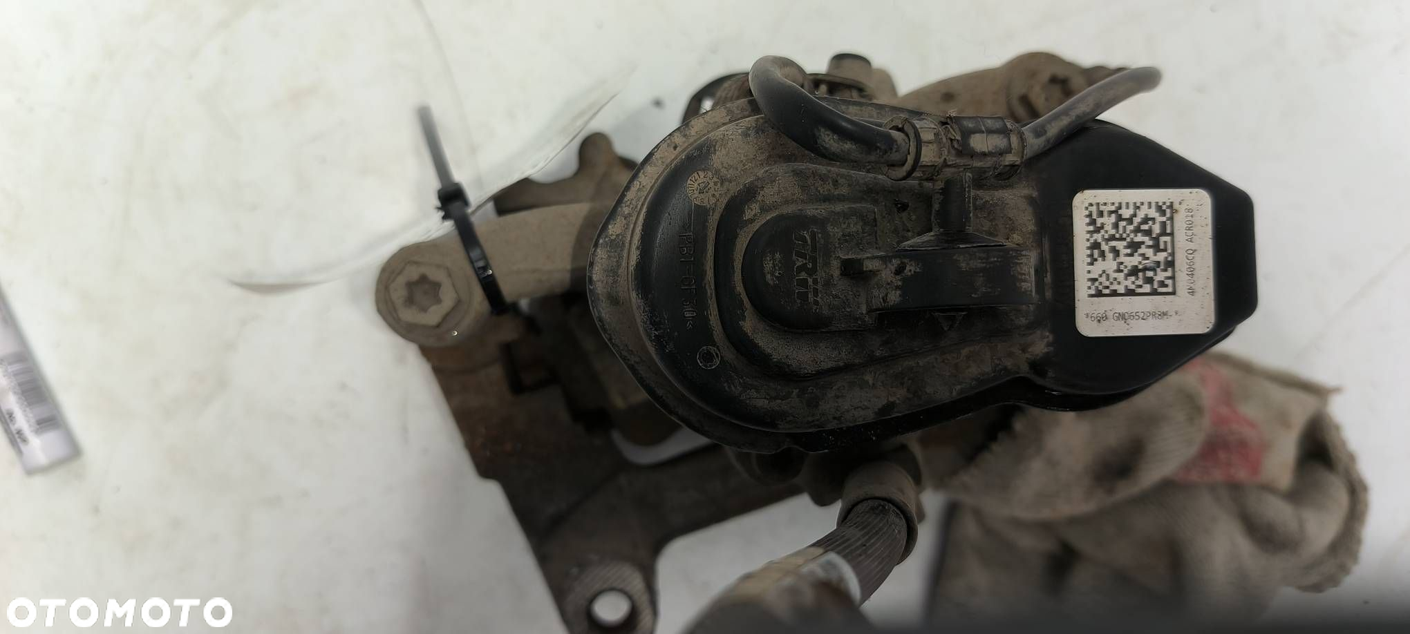 ZACISK HAMULCOWY TYŁ PRAWY AUDI Q7 II 4M 4M0611775B - 4