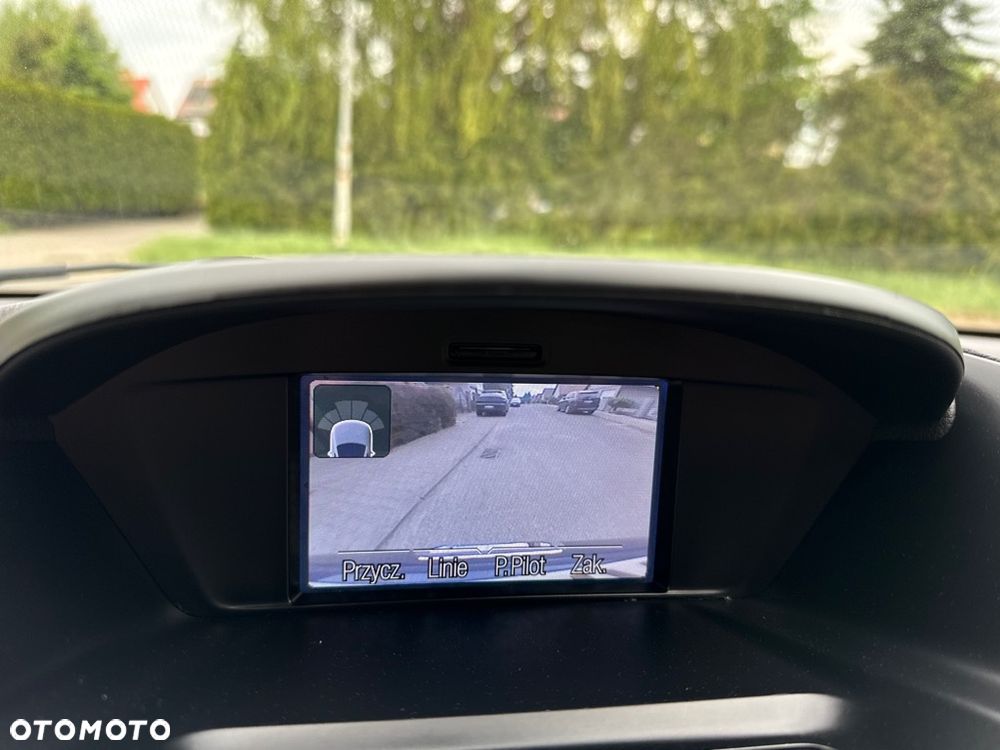 Ford Kuga 2.0 TDCi 4x4 Titanium - 23