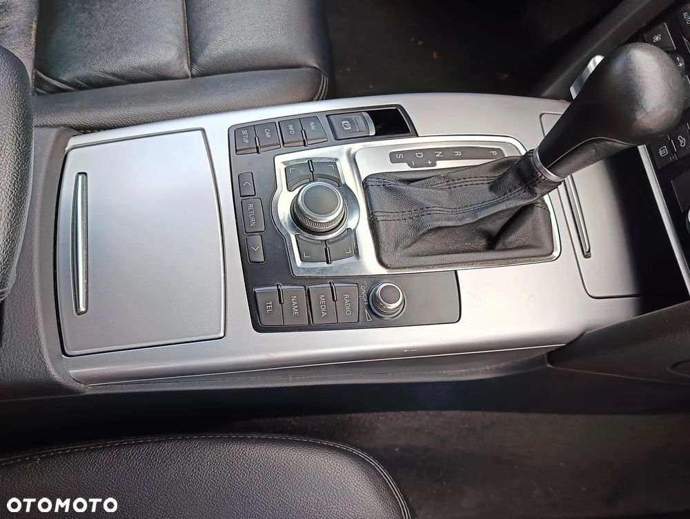 Audi A6 - 24