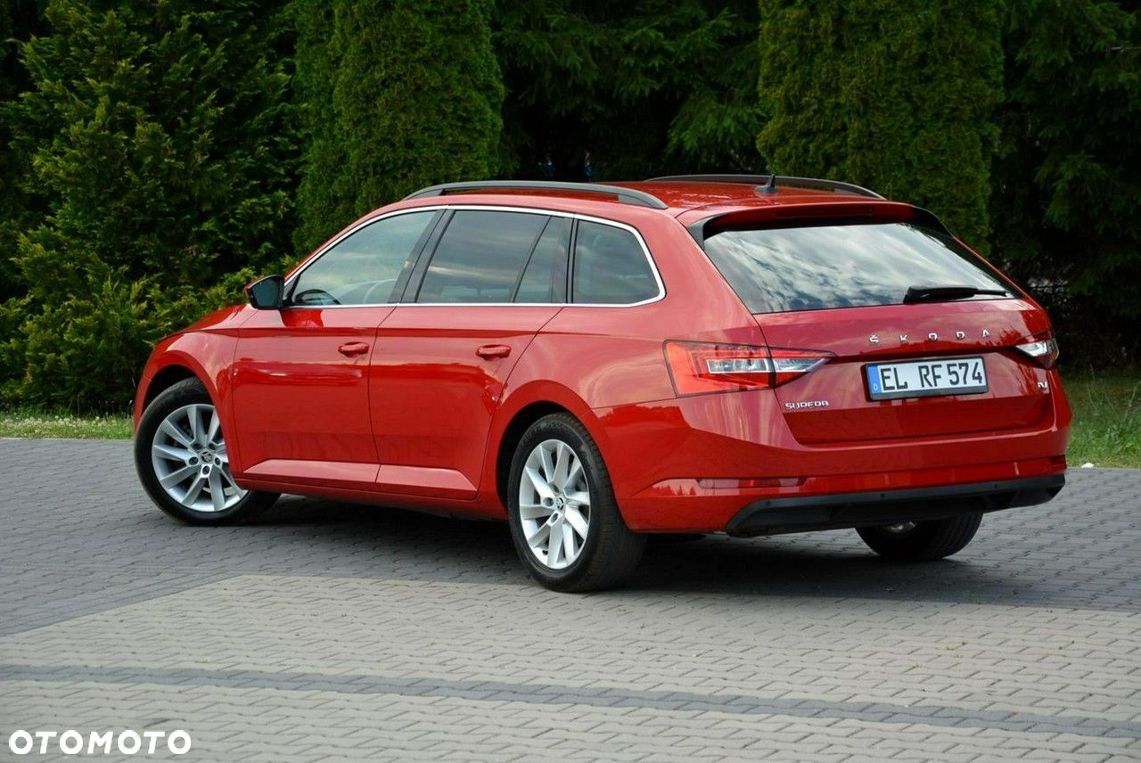 Skoda Superb Combi 1.4 TSI iV DSG Style - 6