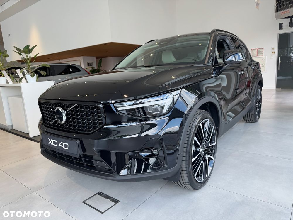 Volvo XC 40 B4 Ultra Dark