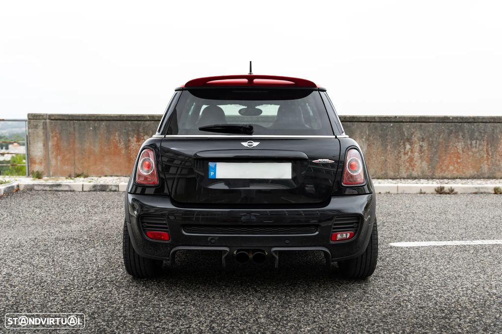 MINI 3 Portas John Cooper Works - 12
