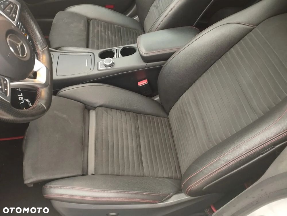 Mercedes-Benz CLA 200 7G-DCT AMG Line - 9