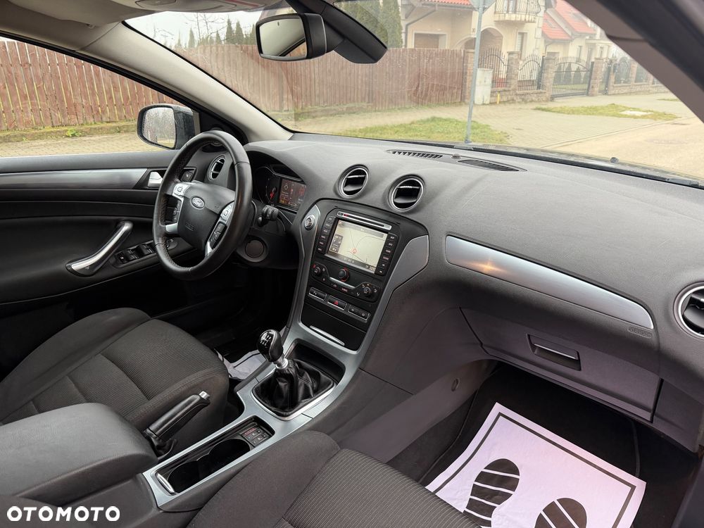 Ford Mondeo 2.0 TDCi Viva Titanium - 30
