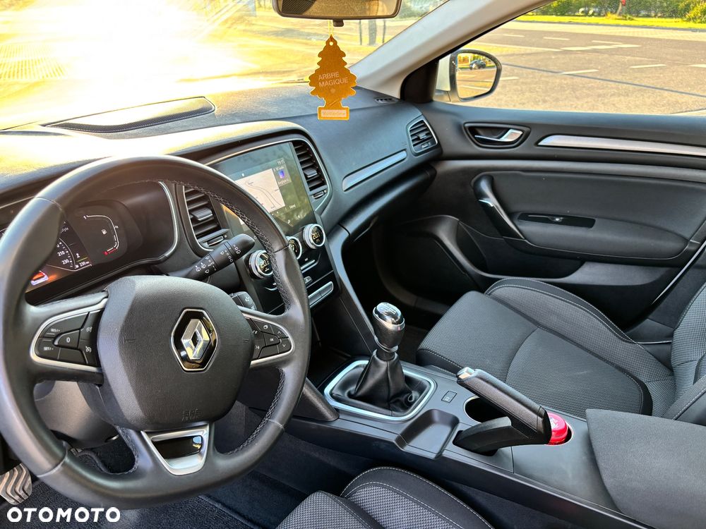 Renault Megane 1.5 Blue dCi Intens - 23