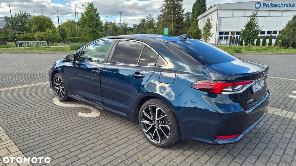 Toyota Corolla 1.8 Hybrid Executive - 3