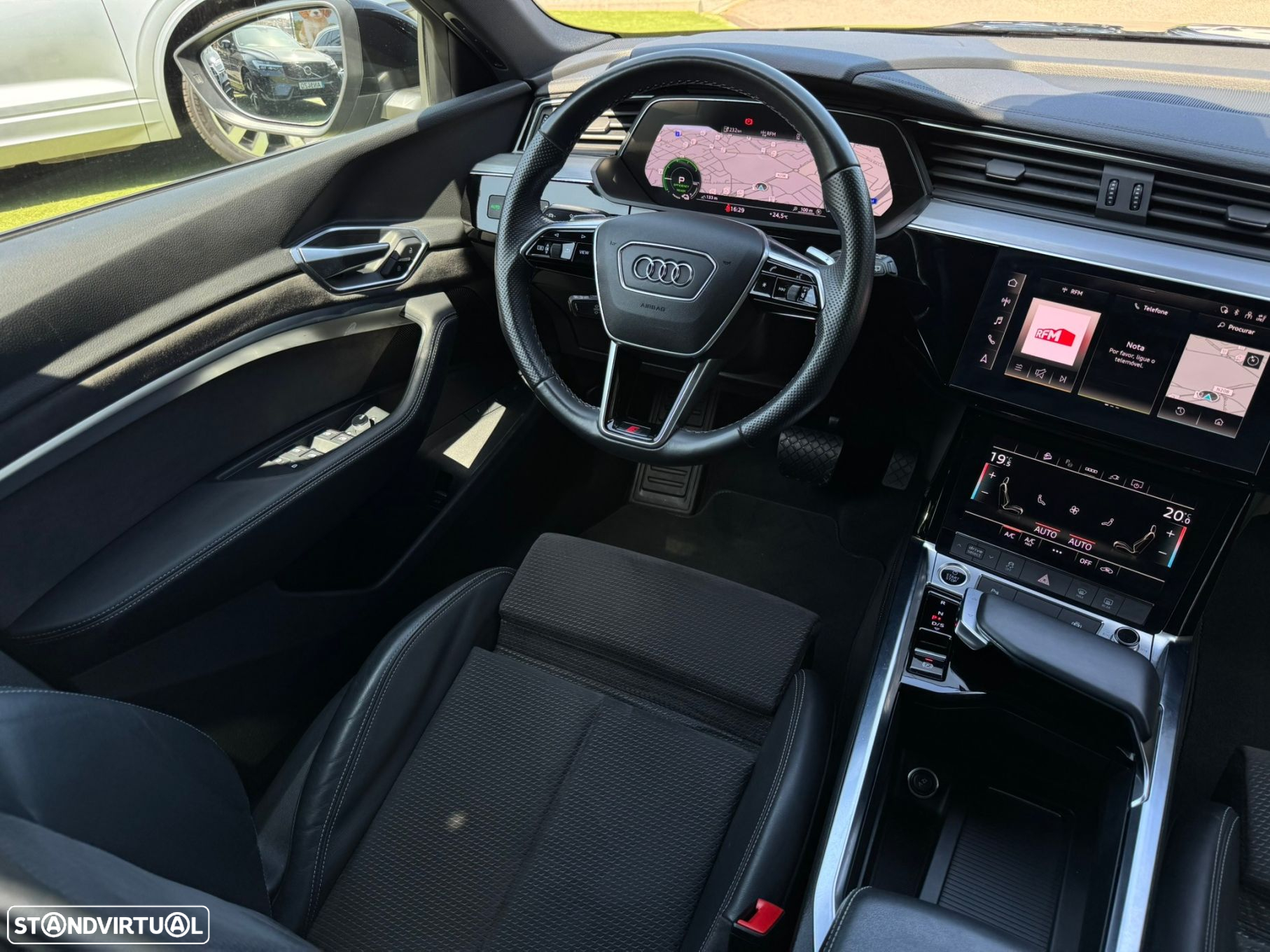 Audi e-tron 55 quattro S line - 25