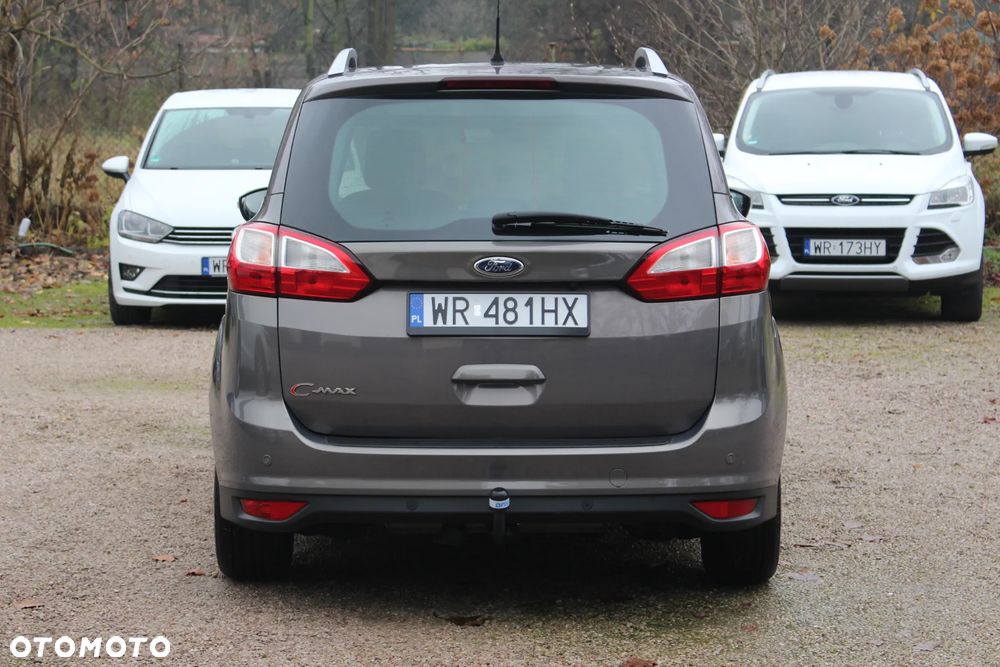 Ford Grand C-MAX 2.0 TDCi Titanium - 24