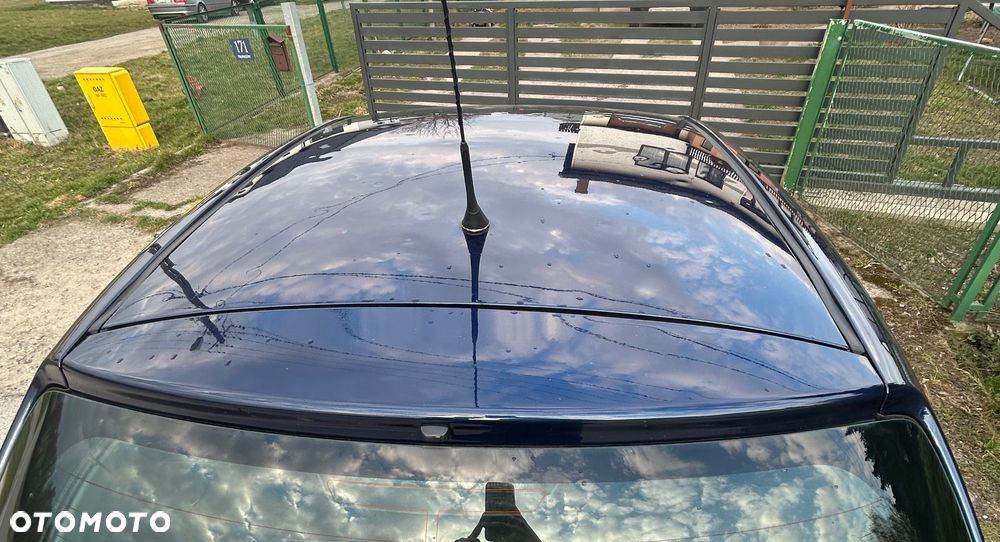 Toyota Yaris 1.3 Sol - 25