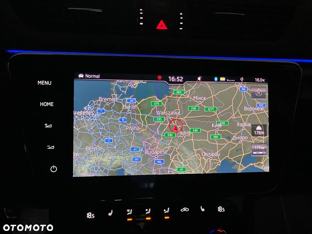 Skoda Superb 2.0 TDI SCR Sportline DSG - 18