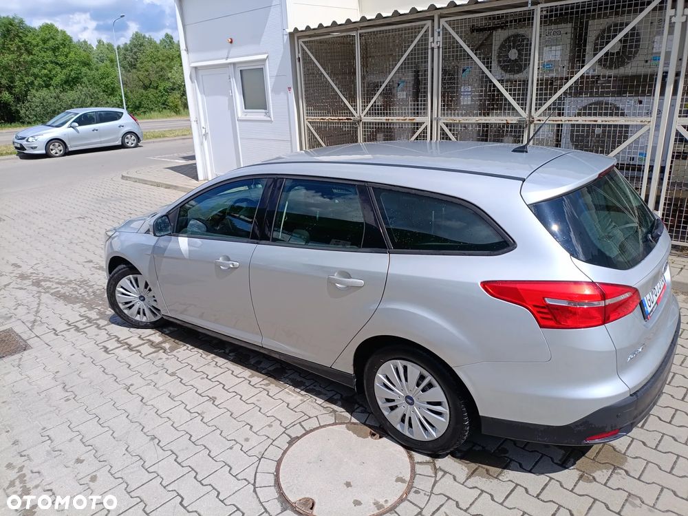 Ford Focus 1.5 TDCi Trend - 3