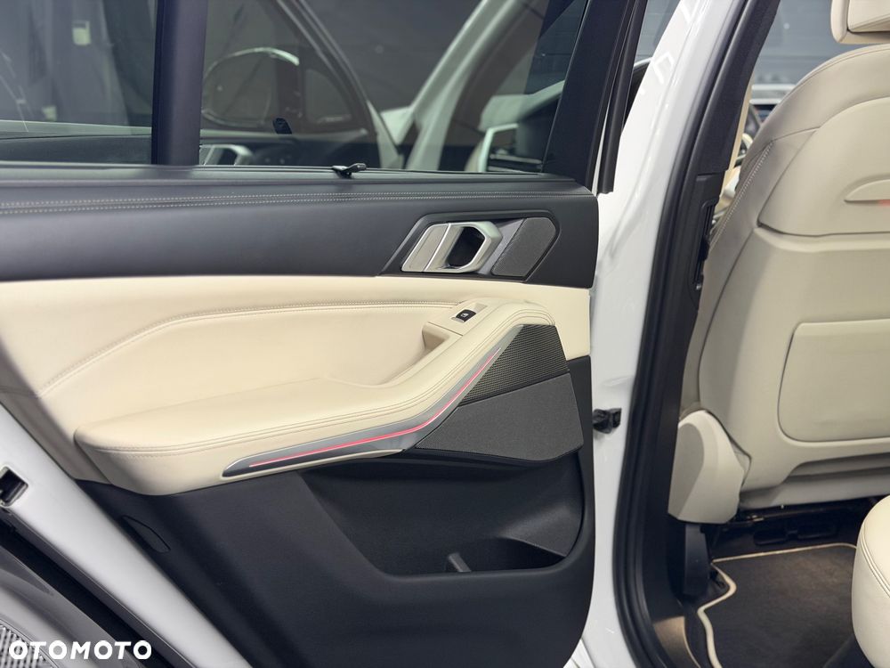 BMW X5 xDrive40d mHEV - 21