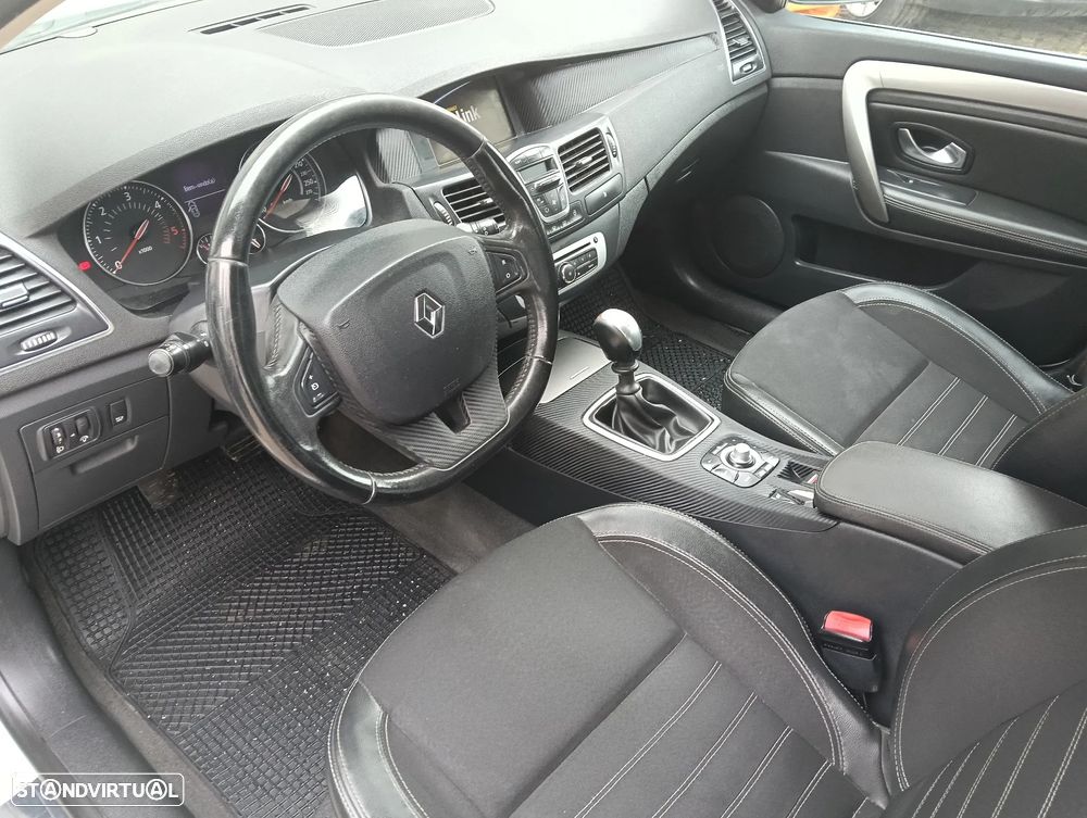 Renault Laguna Break 1.5 dCi Confort - 21