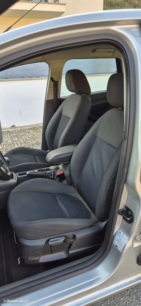 Ford Focus SW 1.6 TDCi Ghia - 6