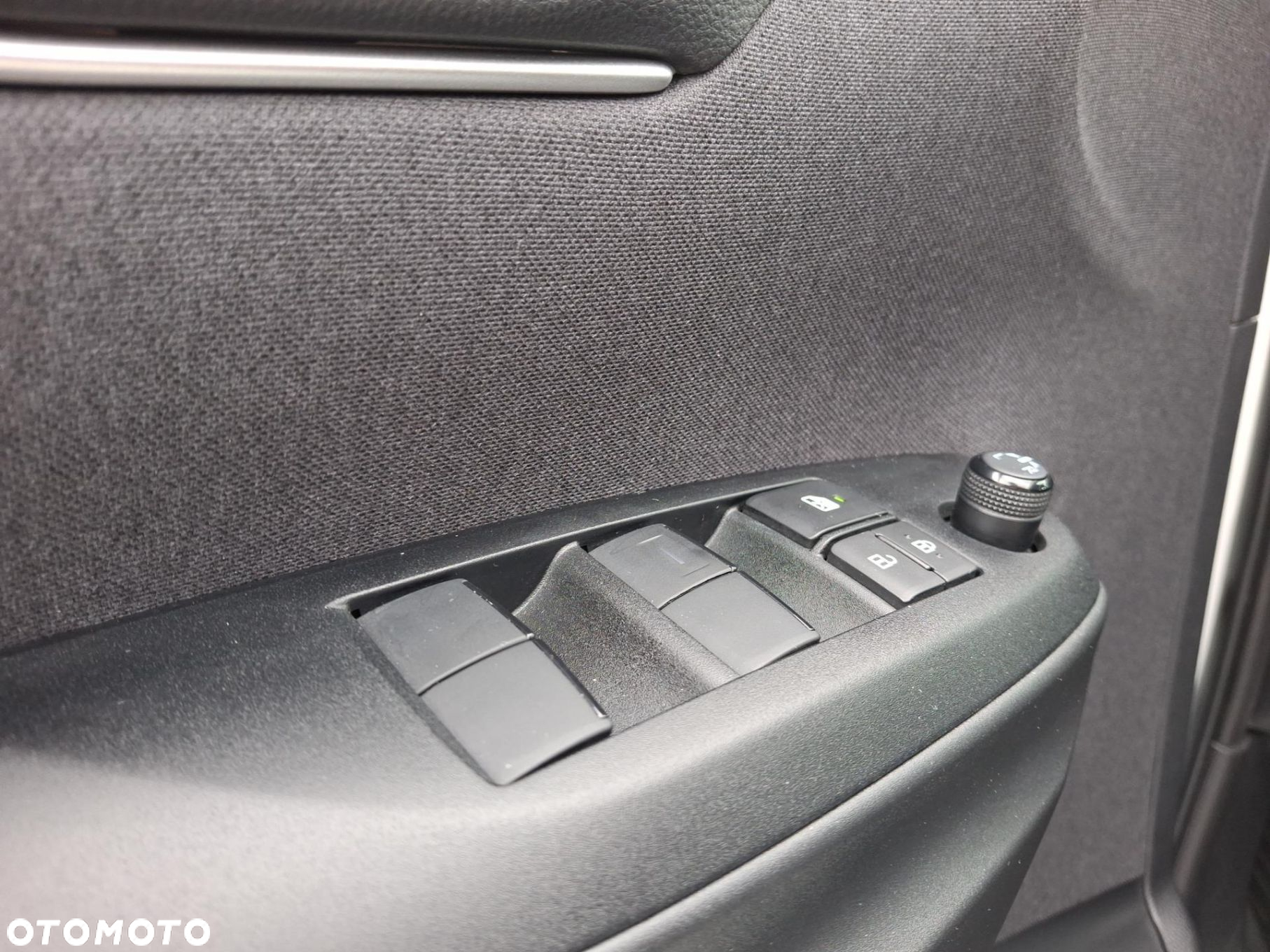 Toyota Yaris Hybrid 1.5 Comfort - 11